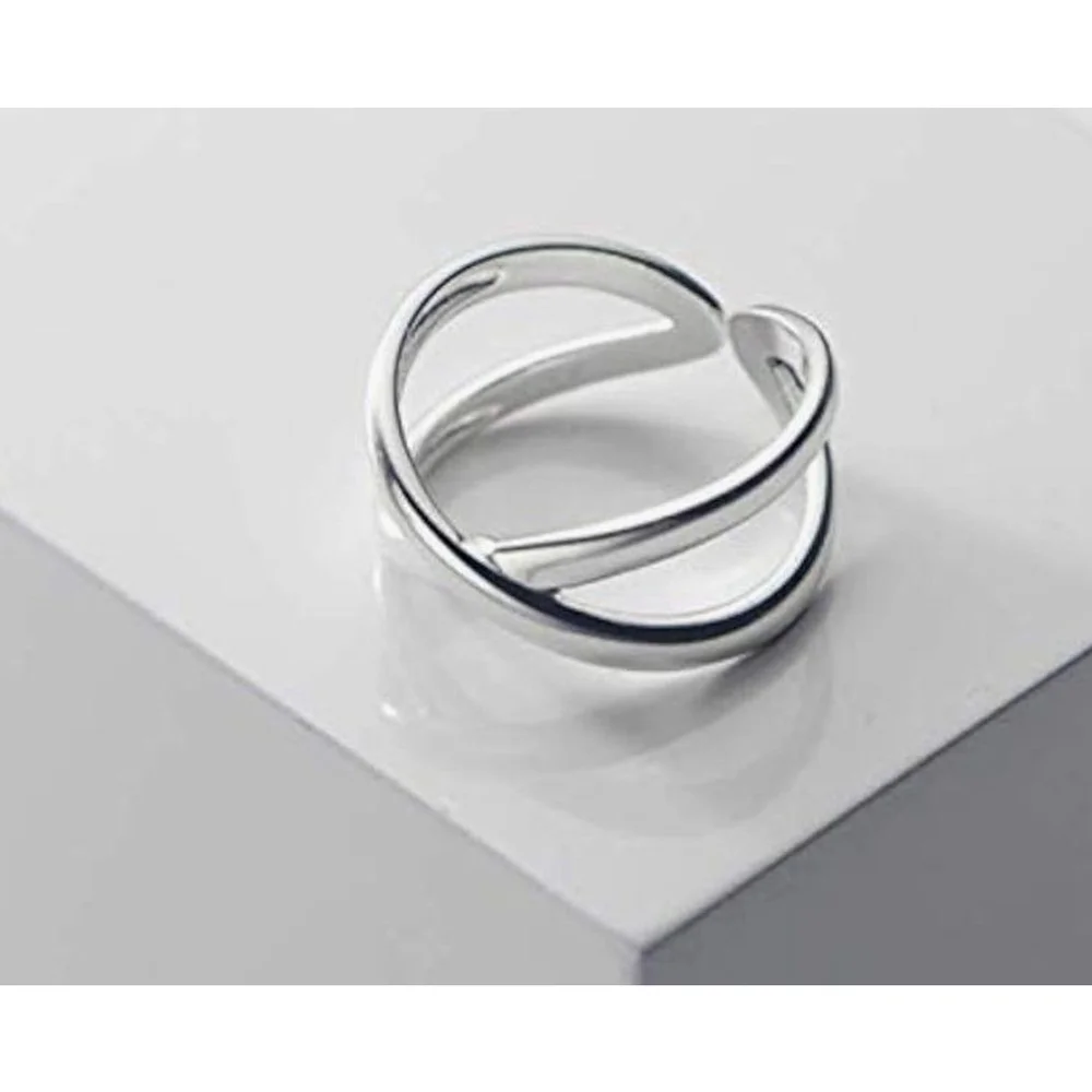 Polished‎ Criss Cross Ring | 925 Sterling Silver
